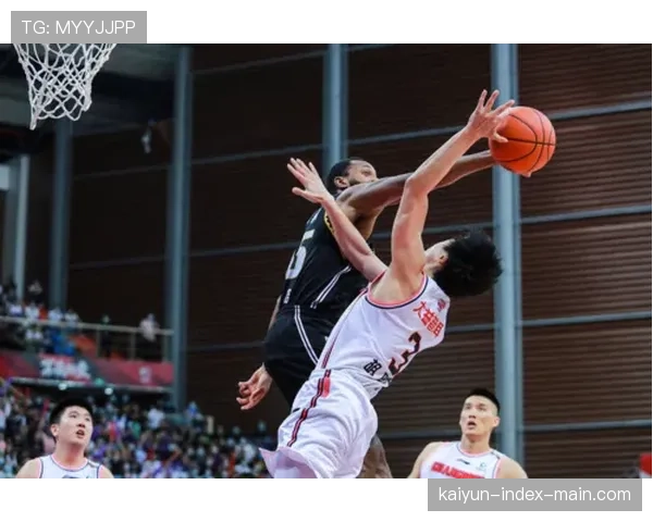 北京队十二人得分展轮换深度 铁桶防守让对手难以招架