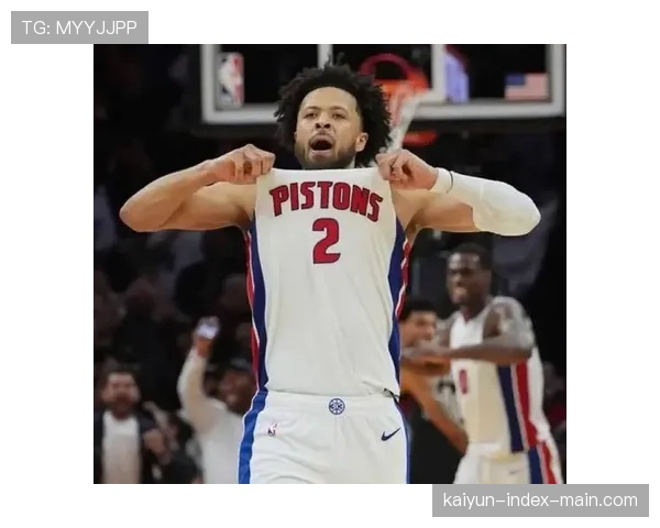 活塞坎宁安利用背打优势 身材错位成战术设计重点