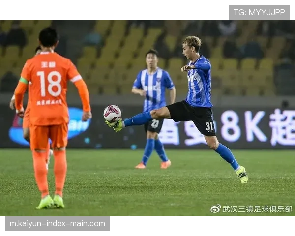 攻防转换速度被对手压制 蓉城中场拦截数据全面落后 攻防转换速度被对手压制 蓉城中场拦截数据全面落后